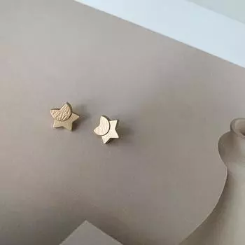 ESSTUDIUO Кардиган-свитер с металлическими пуговицами и рисунком «Луна и звезды»