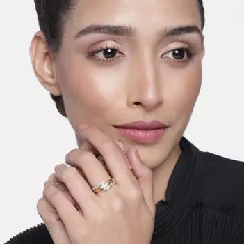 Позолоченное женское кольцо Estele с 3 линиями и американским бриллиантом (нерегулируемое)