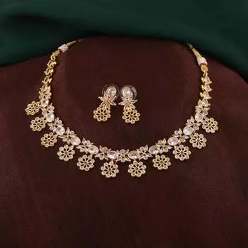 Очаровательный дизайнерский комплект ожерелья с цветочным принтом Estele с позолотой и цирконами для женщин