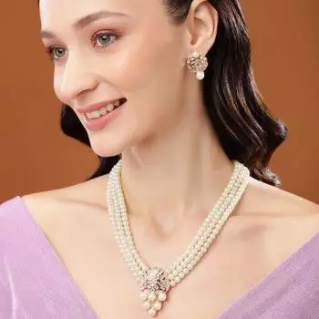 Estele Rose Gold Plated Sparkling Necklace Set with Pearls for Women