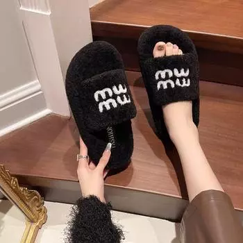 European alphabet fluffy slippers women s outer wear 2024 new autumn and winter thick-soled lamb wool home indoor fluffy cotton mop 35 чёрный