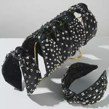 European & American Fashion Leather Headband: Women s Stylish Accessory with Unique Rivet Design for a Luxurious, Sweet, and Cool Look.