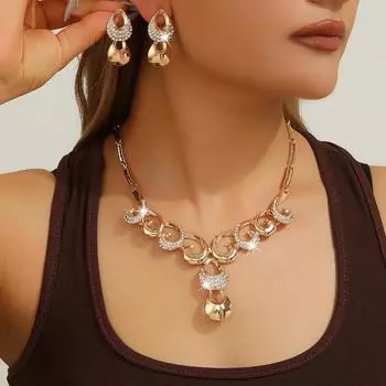 European and American Exaggerated Diamond-set Hollow Wavy Necklace Earrings Set Bridal Wedding Alloy Set Chain Women s Accessories