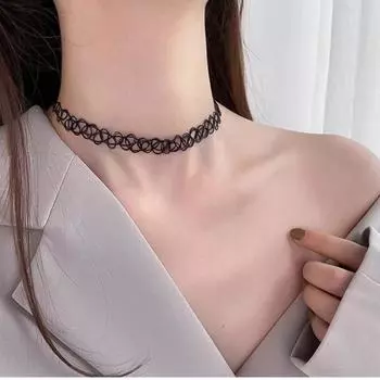 Европейская и американская мода черная леска буквы татуировки эластичное ожерелье браслет кольцо комплект из трех предметов для женщин one size чёрный