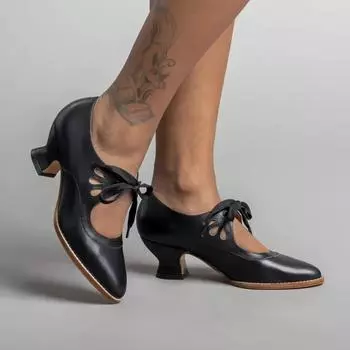European and American foreign trade new hollow high-heeled lace-up large-size single shoes women s pointed leather surface shallow mouth casu 35 белый