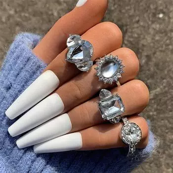 European and American jewelry Light luxury geometric diamond ring set High-end imitation gemstone setting ring four-piece set
