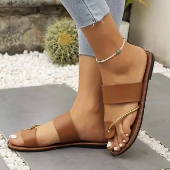European and American large size solid color 2024 summer new round head fashion toe one-word women s thick-soled slippers 43 36 чёрный