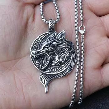 European and American Retro Fashion Men s Necklace, Domineering Wolf Head Pendant ,A Gift for My Boyfriend 5*5CM