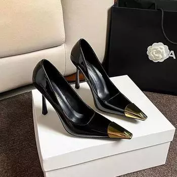 European and American sexy patent leather high heels women s thin heels 2025 new sandals metal square head banquet French single shoes women 34