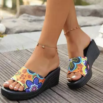 European and American style thick-bottomed round head one-word fashion 2024 new summer color matching large-size women s wedge slippers 36