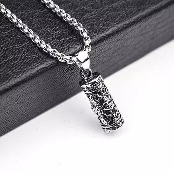 European and American Titanium Steel Necklace Men s Hip Hop Bounce Di Mantra Pendant Pendant ,A Gift for My Boyfriend 1.5*4CM
