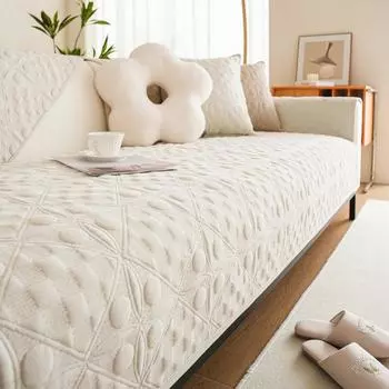 Подушка для дивана из европейского и американского бархата Four Seasons Universal Cushions French Entry Lux Solid Color Non-Slip Sofa Cover Fabric 70X70