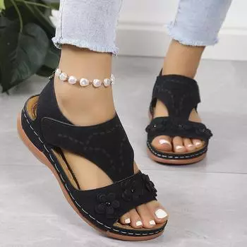 European and American women s shoes new three flowers shaking line slope heel Velcro sandals foreign trade large size women s shoes sandals 35 чёрный