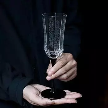 European Retro Vertical Relief Red Wine Glass, Special Champagne Cup Household High-value Glassware High-end Gift Goblet Barware