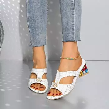 Европа, Америка 2025 женские летние новые тапочки женские толстые каблуки рыбий рот классные тапочки хрустальный каблук большой размер модная женская обувь 35 белый