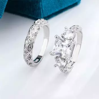 Европа и США Женское кольцо Ледяной квадрат Комбинированное кольцо Узор Циркон Пара Модный дизайн Ветер Ювелирные изделия 10 белый