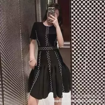 Европейская и американская мода черный круглый вырез короткий рукав трикотажный свитер платье Medium чёрный