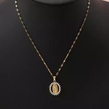 Европейская и американская мода и великолепное женское ожерелье с полым кулоном в виде Девы Марии, инкрустированное микропаве из разноцветного циркона Все небо в звездах 40-45cm