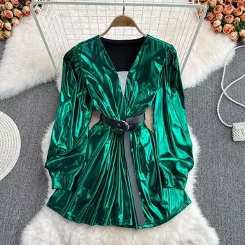 Европейская и американская мода сексуальное платье металлического цвета с v-образным вырезом и плиссированной талией, тонкими рукавами-пузырьками One Size чёрный