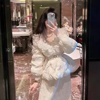 Европейская станция кружева сращивание высококачественный пуховик женский новый дизайн чувство белый утиный пух куртка со стразами утолщенный зима XS size [40kg-50kg]