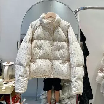 Европейская зима 2024 года, новая маленькая цветочная куртка-стойка с воротником-стойкой, женская маленькая куртка-хлеб, короткая модная куртка S розовый