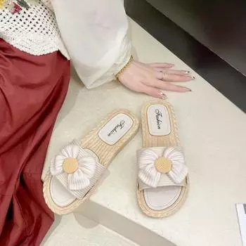 Европейские американские модные тапочки женские летние 2024 года новые мягкие нескользящие сандалии с бабочкой на открытом воздухе пляжные удобные сандалии 36-37 чёрный