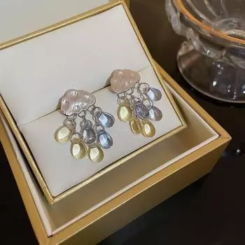 Европейские и американские серьги с блестящими кисточками для тяжелой промышленности. Легкие роскошные серьги. Модные и универсальные серьги.