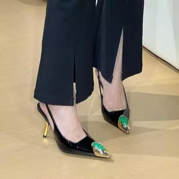 Европейские и американские туфли на высоком каблуке с острым носком из драгоценных камней, женские босоножки с подиумом на осень 2024 года, новые босоножки с тонким каблуком и металлическим лаком сзади 35