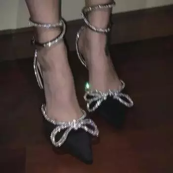 Европейские и американские женские босоножки на шпильке со стразами и острым бантом, лето 2022 г. 42 чёрный