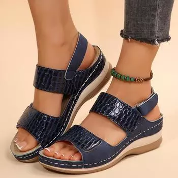 Европейские и американские женские туфли на высоком каблуке, классные тапочки, летняя одежда 2025 года, новые туфли на высоком толстом каблуке, женская обувь больших размеров 36 коричневый