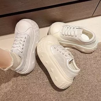 Европейские туфли на толстой подошве, увеличивающие рост, повседневные женские туфли 2025 года, весенние новые женские туфли, туфли с большой головой, универсальные модные туфли для хлеба 35 серебряный