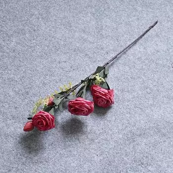 Европейский 3-головчатый пенопластовый пучок роз Свадебная композиция из зеленых растений Цветочная композиция Домашнее украшение Фото-симуляция бутона красный