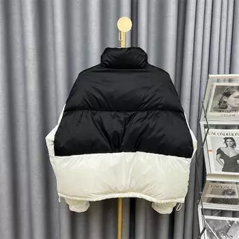 Европейский цветной короткий пуховик женский утолщенный 2024 новый осенне-зимний контрастный цвет белый утиный пуховый хлеб куртка прилив one size fits all белый
