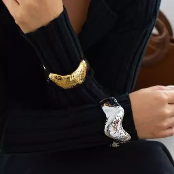 Европейский и американский модный металлический браслет-пружинка с нерегулярной волной Bracelet 2553 золотой