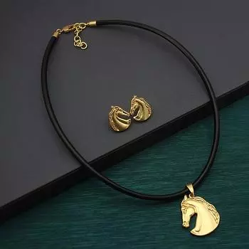 Европейский и американский нишевый дизайн достигает успеха с одного раза.. Ожерелье в виде лошадиной головы из чистого золота, серьги, винтажный комплект. золотой