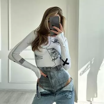 Европейский и американский осенний универсальный комбинезон приталенного кроя с круглым вырезом и длинными рукавами и принтом S белый