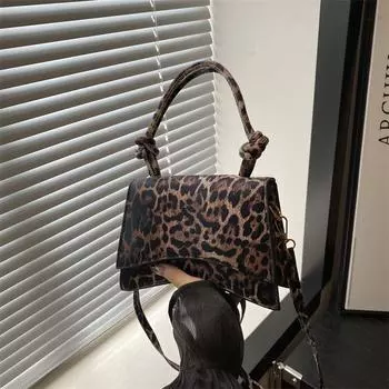 Европейский и американский ретро 2024 года, новая высококачественная текстура в стиле Spice Girl с леопардовым принтом, модная универсальная сумка-мессенджер чёрный