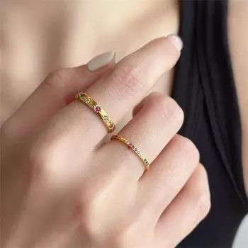 Европейское и американское легкое роскошное кольцо с бриллиантом радужного цвета. Женское изысканное и модное кольцо из титановой стали. Универсальное кольцо для поездок на работу.