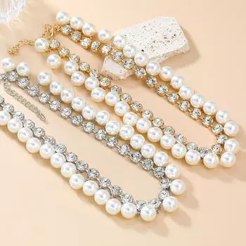 Европейское и американское ожерелье осень/зима: Сплав, дизайн с бриллиантами и жемчугом, элегантный банкетный аксессуар, французская легкая роскошная цепочка для свитера для женщин. золотой