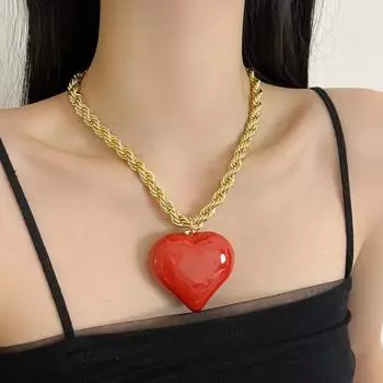 Европейское и американское преувеличенное красное ожерелье с большим сердечком для женщин красный
