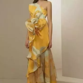 Европейское летнее французское ретро-повседневное платье на одно плечо с высокой талией и принтом Medium