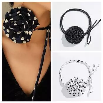 Exaggerated Polka-dot Rose Choker Romantic Bow Necklace Big Rose Clavicle Chain Girl Style 4