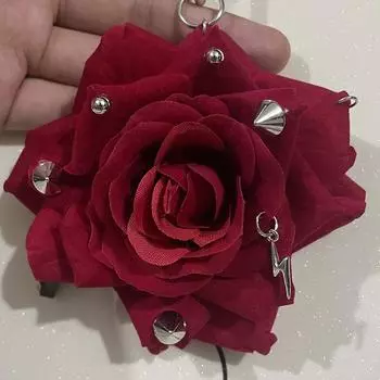 Exquisite Handmade Rose Keychain Rivet Design Imitation Flowers Pendant Decoration For Women Girls Bag Pendant Gift Jewelry