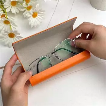 Eyeglass Box Male Female Retro Hyperopia Glasses Case Small Fresh Student Portable Anti-pressure Glasses Case