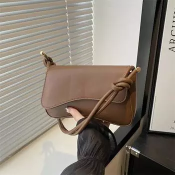 Ежедневная на работу модная простая женская сумка подмышку новинка 2024 года осень сумка через плечо диагональная пролетная портативная простая женская сумка чёрный