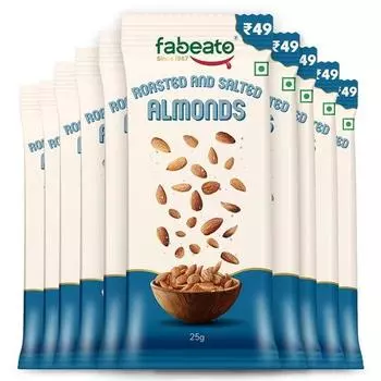 Fabeato Munch on the Go Snack Премиальный жареный и соленый миндаль | Хрустящий | Богат белком Каждый пакетик 25 г | Упаковка из 10 штук