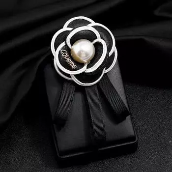 Fabric high-end camellia pearl corsage bow tie Xiaoxiangfeng clothing accessories collar pin brooch women