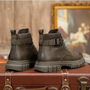 Factory direct sales 2024 autumn new trend retro fashion Martin boots casual outdoor men s tooling leather boots 38