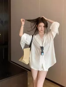 Fake two-piece lace splicing long-sleeved shirt women s autumn loose polo collar shirt design sense white sunscreen top S