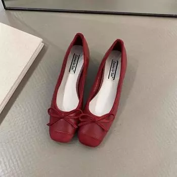 Fang Heel Late Night Wind Gentle Grandma Single Shoes Женская обувь 2025 Новая весна Черные туфли Doudou Fine Heel Ladle Shoes Женские 35